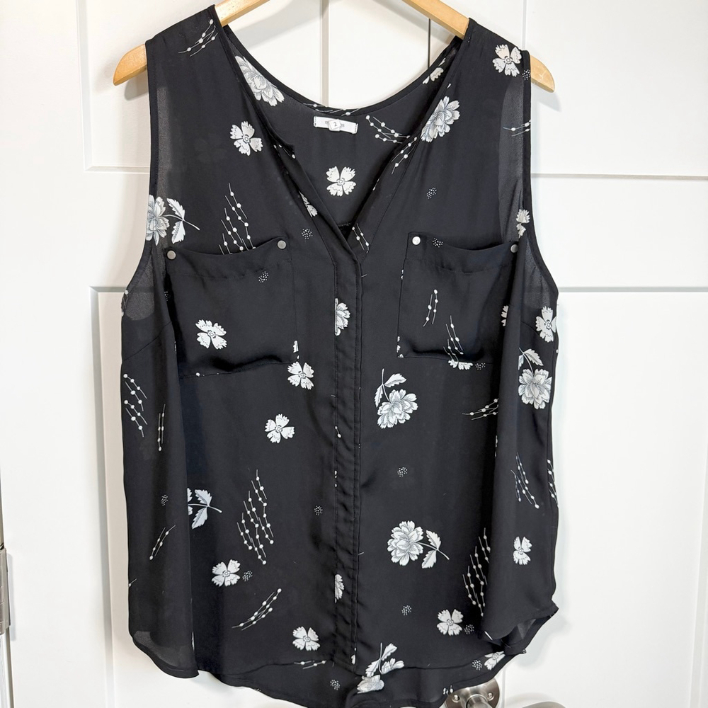 Maurices black floral sheer tank top size 2 or 20-22 plus